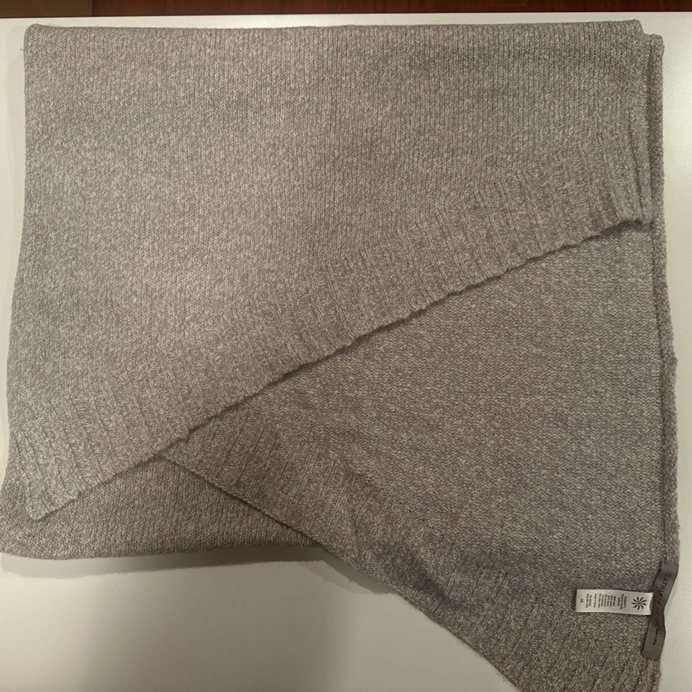 Athleta sweater knit scarf/wrap- Heather grey